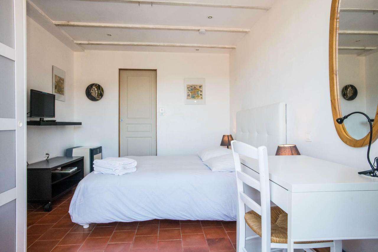 B&B Chez Max Figanières Eksteriør bilde